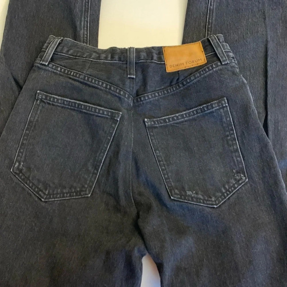 Denim forum the Joni High rise loose distressed black  jeans, size 27 - Picture 11 of 14